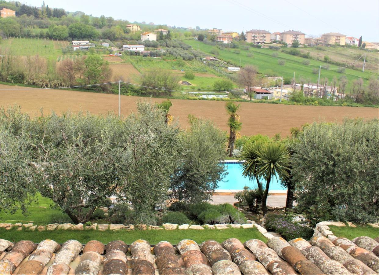Villarondanella Fermo Exterior photo